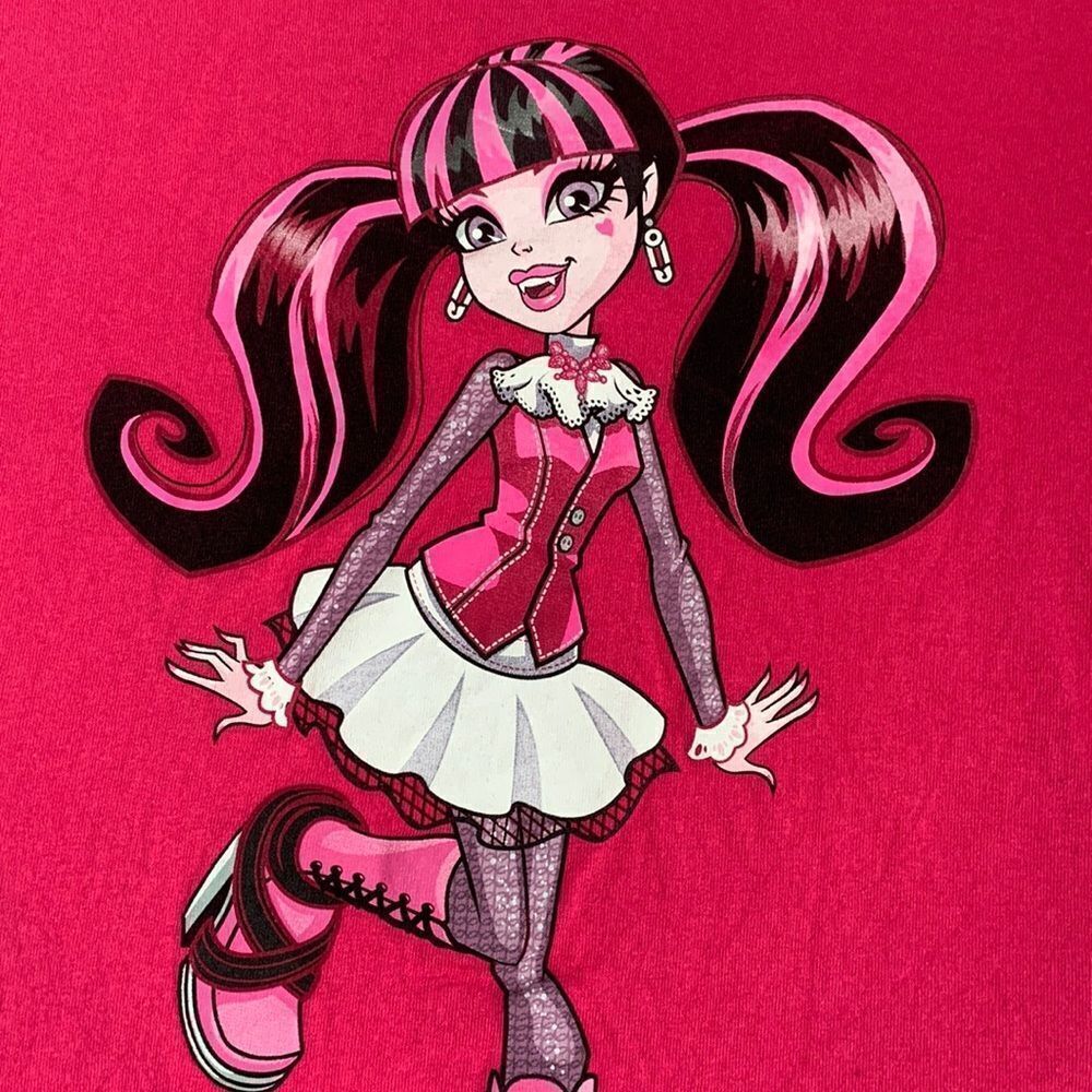 Monster High Draculaura Graphic T-Shirt L Hot Pink